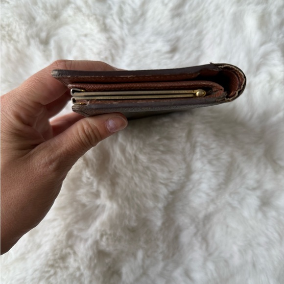 Louis Vuitton French Perth Viennois Bifold Wallet Monogram - Picture 4 of 10